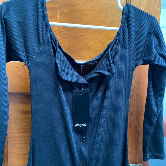 Black witchy maxi off the shoulder button dress - Picture 3 of 3